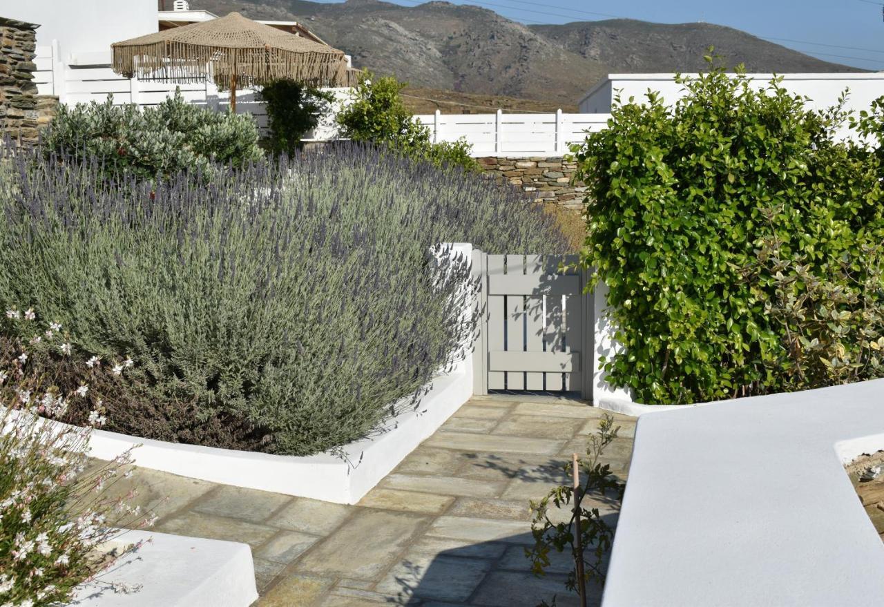 Ursa Major Suites Tínos Exterior foto